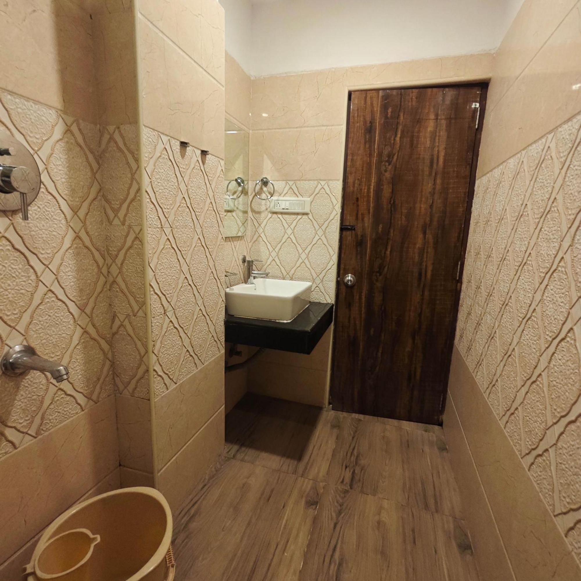העיר בנגלור Al Noor Palace מראה חיצוני תמונה